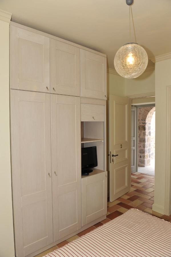 Gaia Accomodation Hydras Екстер'єр фото