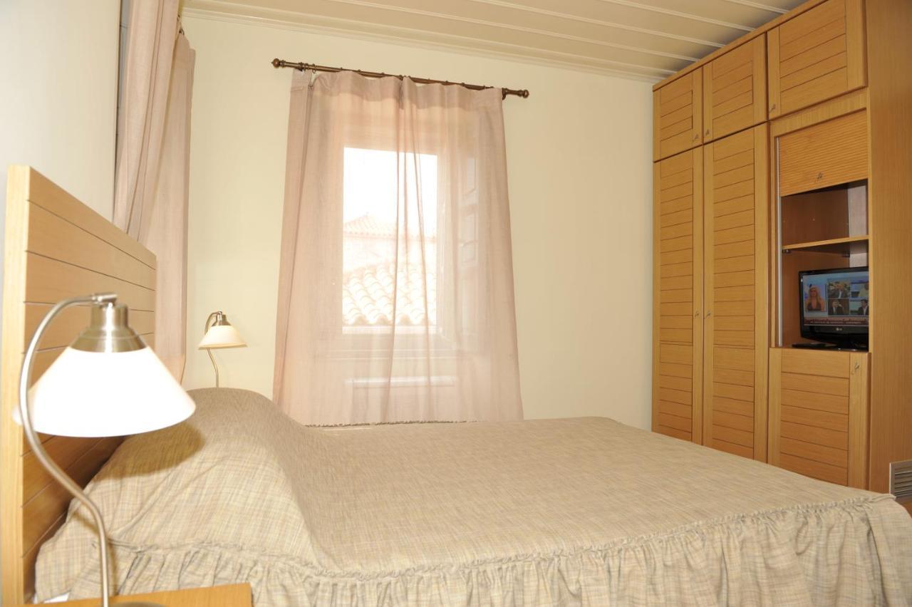 Gaia Accomodation Hydras Екстер'єр фото
