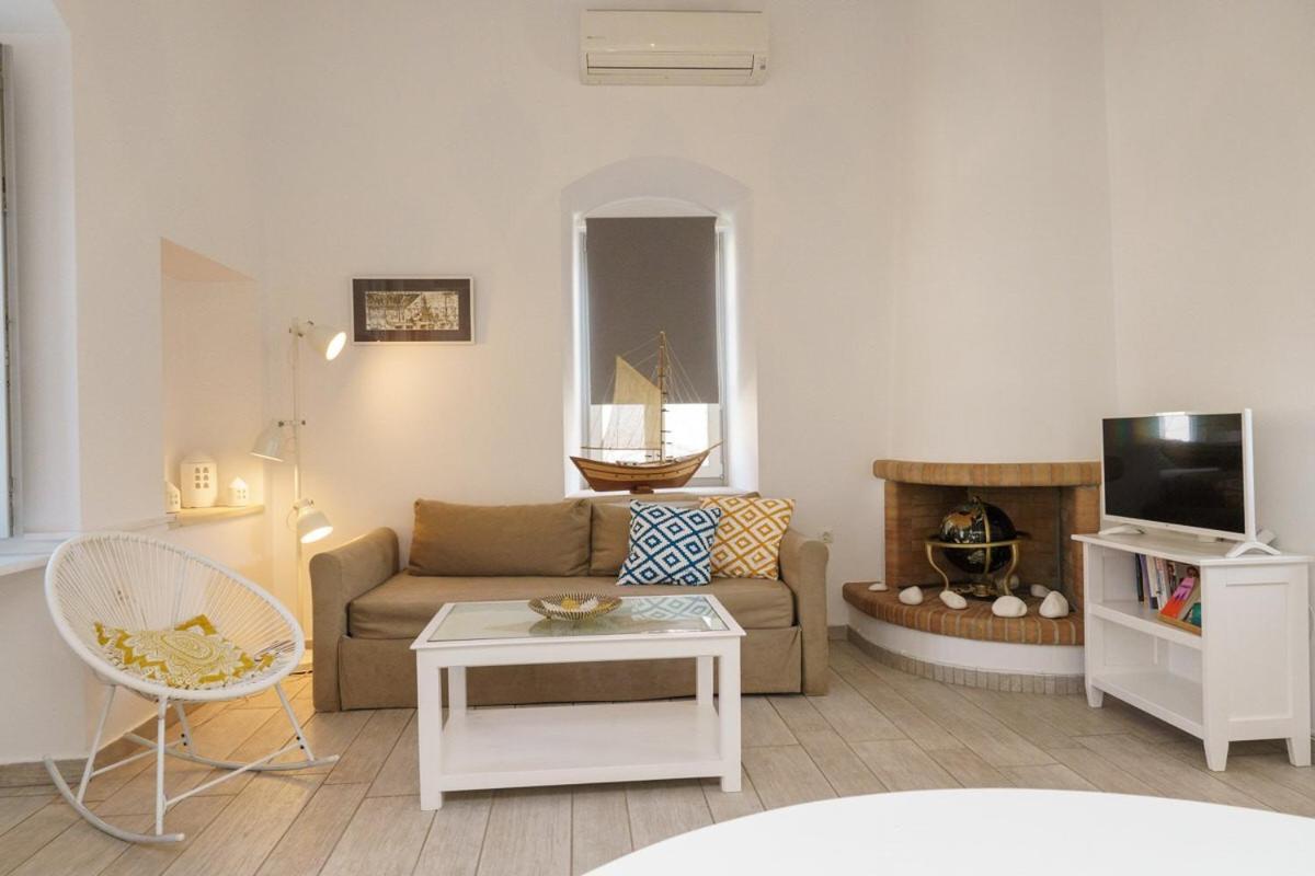 Gaia Accomodation Hydras Екстер'єр фото